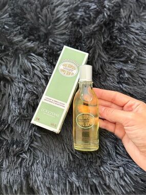 L'OCCITANE Almond Supple Skin Oil